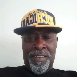 Meet your Posher, Abdul